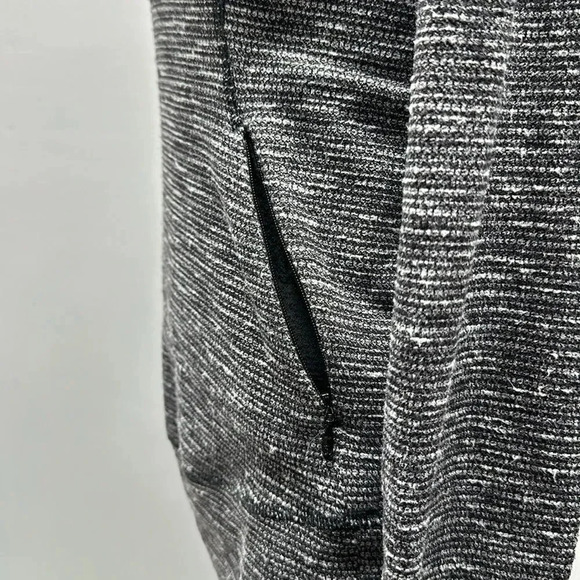 Lululemon Think Fast Pullover Long Sleeve Top Charcoal Herringbone Black Size 6 - Picture 9 of 11
